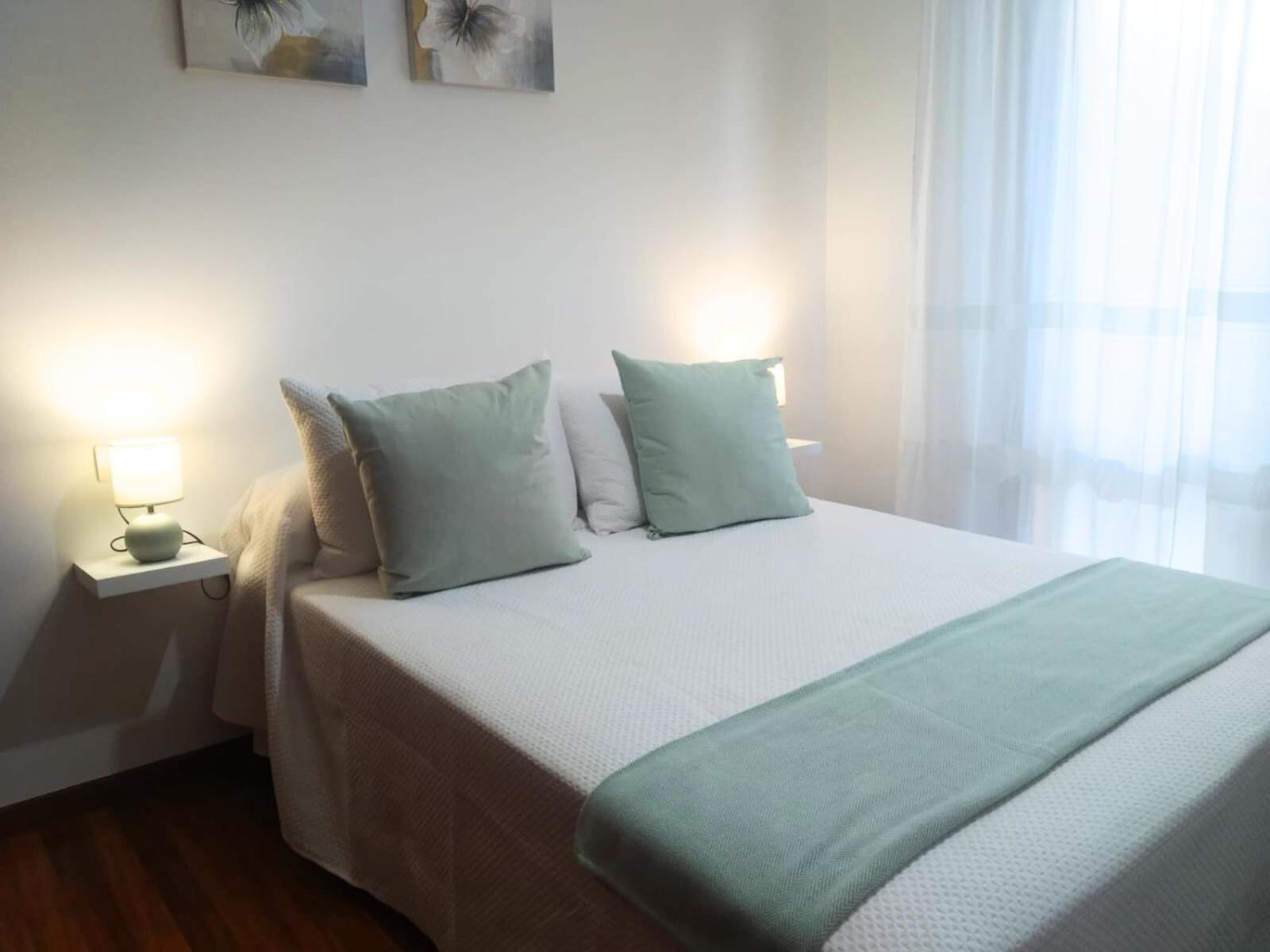 Apartamento Ziralla Con Garaje Gratis Allariz Exterior photo